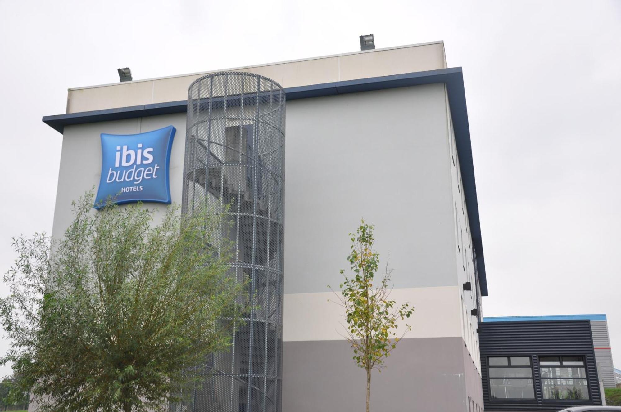 Ibis Budget Rennes Route De Saint Malo Montgermont Exterior photo
