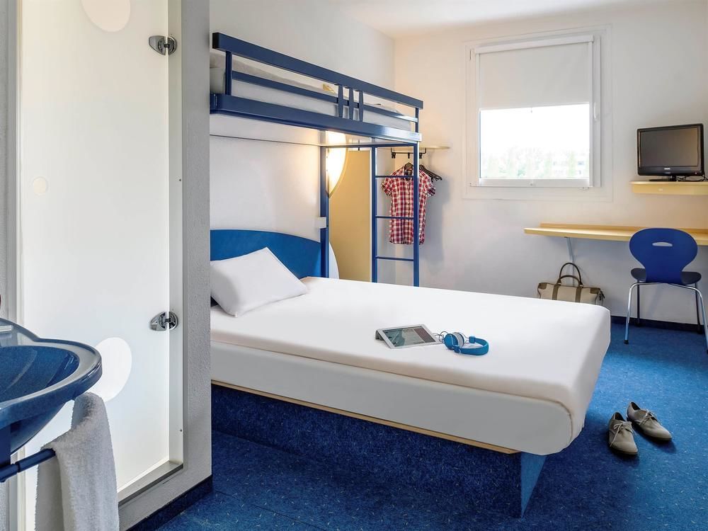 Ibis Budget Rennes Route De Saint Malo Montgermont Exterior photo