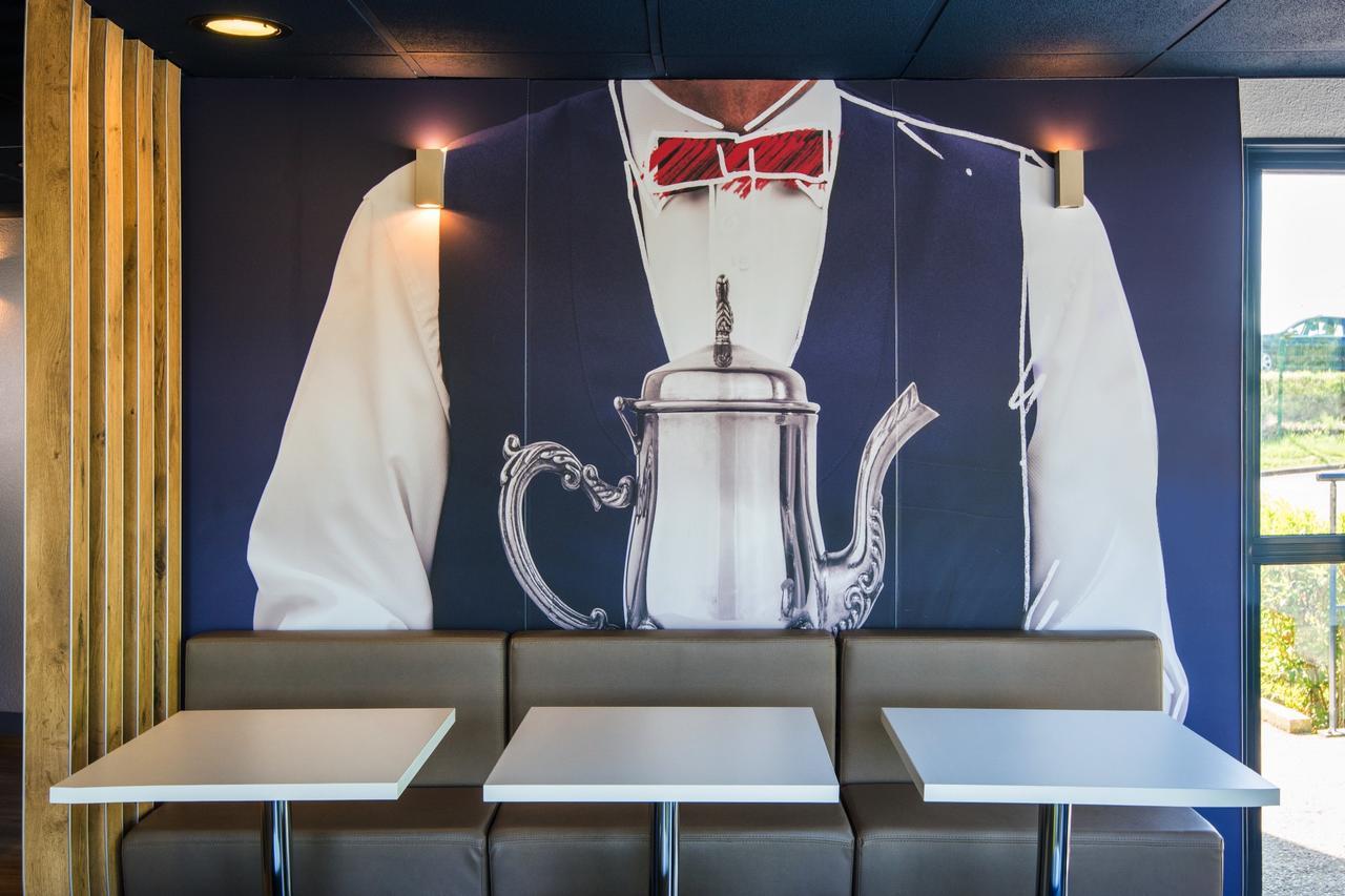Ibis Budget Rennes Route De Saint Malo Montgermont Exterior photo
