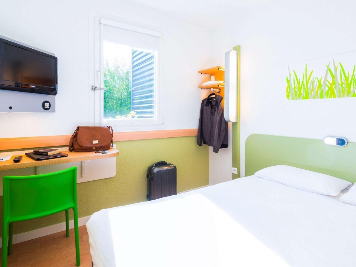 Ibis Budget Rennes Route De Saint Malo Montgermont Exterior photo